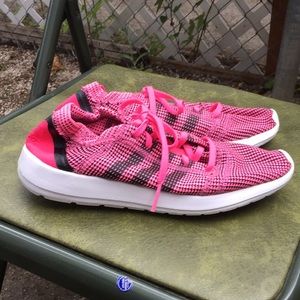 Closet Clear Out! Adidas run/train shoes. Sz 8